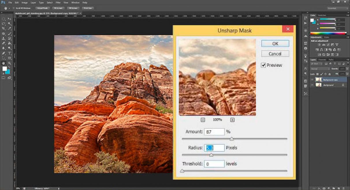 Unschärfe in Photoshop mit unscharfer Maske.